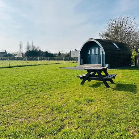 Hotel Welly Boot Pod Shenstone Exterior foto