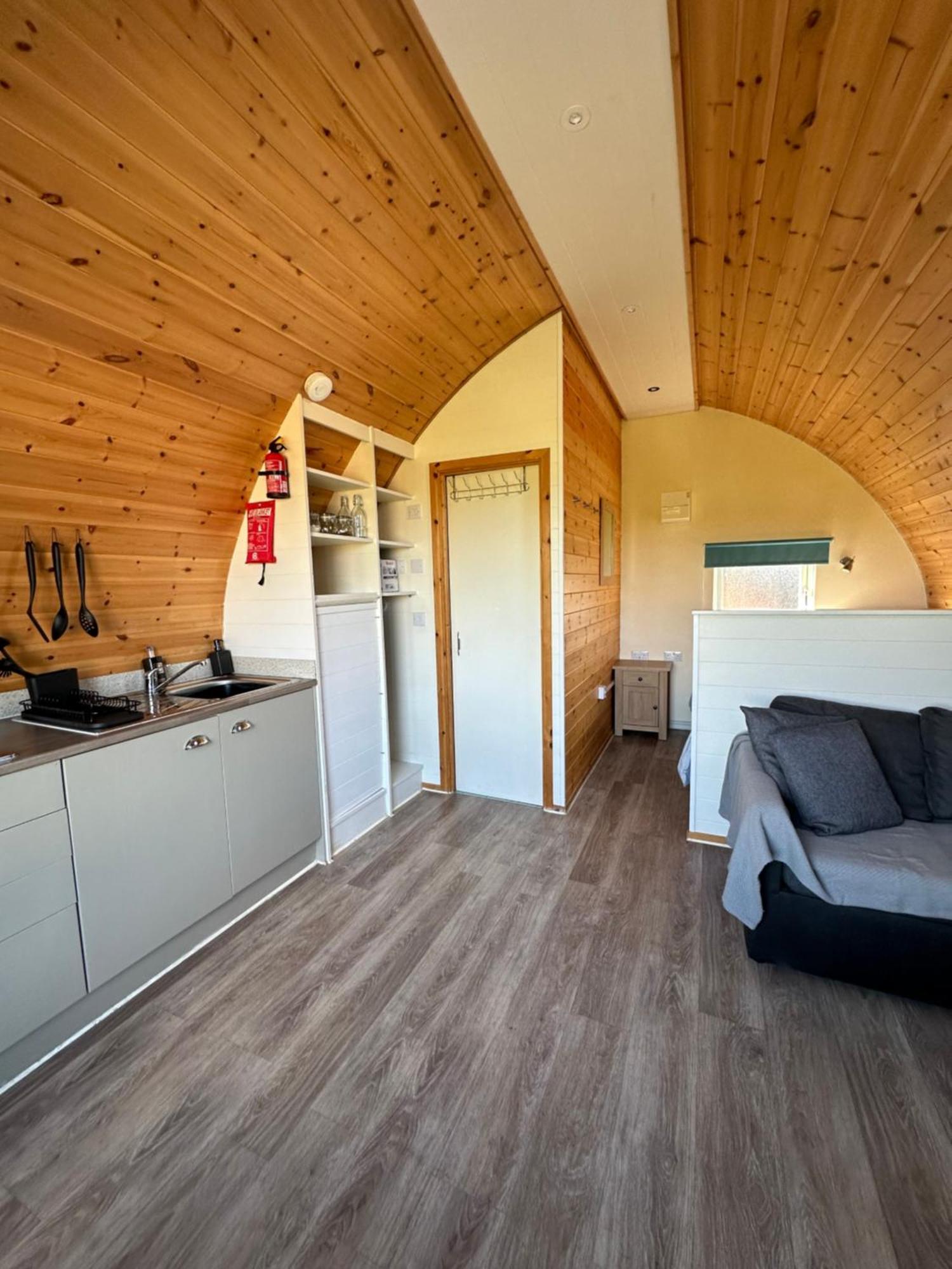 Hotel Welly Boot Pod Shenstone Exterior foto